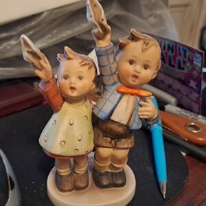 Hummel Vintage TMK2 Waving Goodbye Auf Wiedersehen Excellent